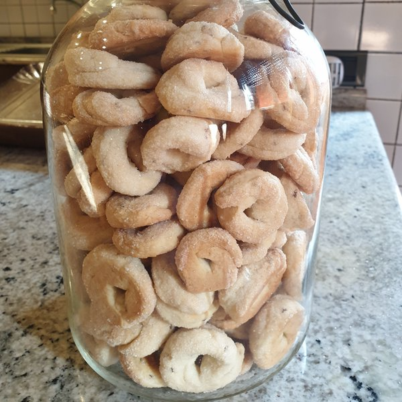 Ciambelline al vino