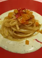 Ricetta Linguine ai peperoni su crema di pane