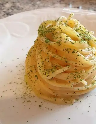 Ricetta Spaghetti all'acqua di limone e provolone Del Monaco di robertobabbilonia