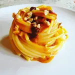 Ricetta Spaghettoni con maionese ai ricci di mare e olio di nocciola e granella di nocciole bio della Tuscia