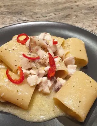 Ricetta Paccheri allo spada con guanciale, mentuccia e pecorino di robertobabbilonia