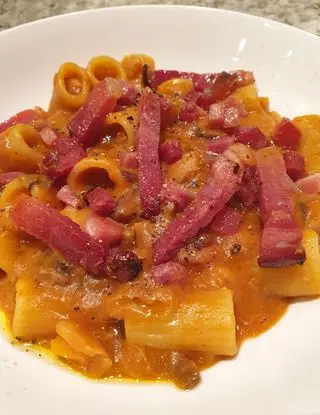 Ricetta Pasta e fagioli con funghi misti e speck croccante di robertobabbilonia