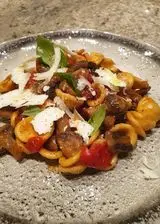 Ricetta Orecchiette artigianali mantecate con pomodorini confit, funghi misti piastrati, pancetta croccante e pecorino Matese