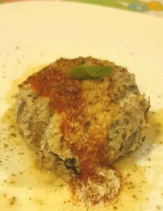 Ricetta Monoporzione di parmigiana di melanzane e alici di robertobabbilonia