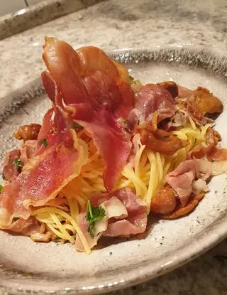 Ricetta Fieno prosciutto e finferli di robertobabbilonia