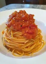 Ricetta Spaghettini al ragù di cipollotto di Tropea