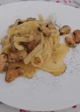 Ricetta Scialatelli con sugo di ciliegino giallo alle cozze