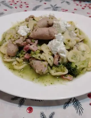 Ricetta Orecchiette fresche salsiccia e broccoli con Pecorino Romano D.O.P. con ricotta di monello