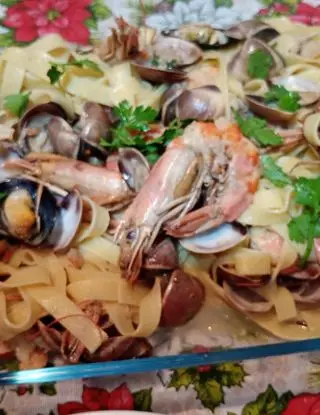 Ricetta Tagliolini ai frutti di mare di monello