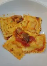 Ricetta Ravioli al sugo di funghi porcino