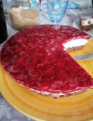 Ricetta Cheesecake ai  frutti rossi base pasta biscotto di monello