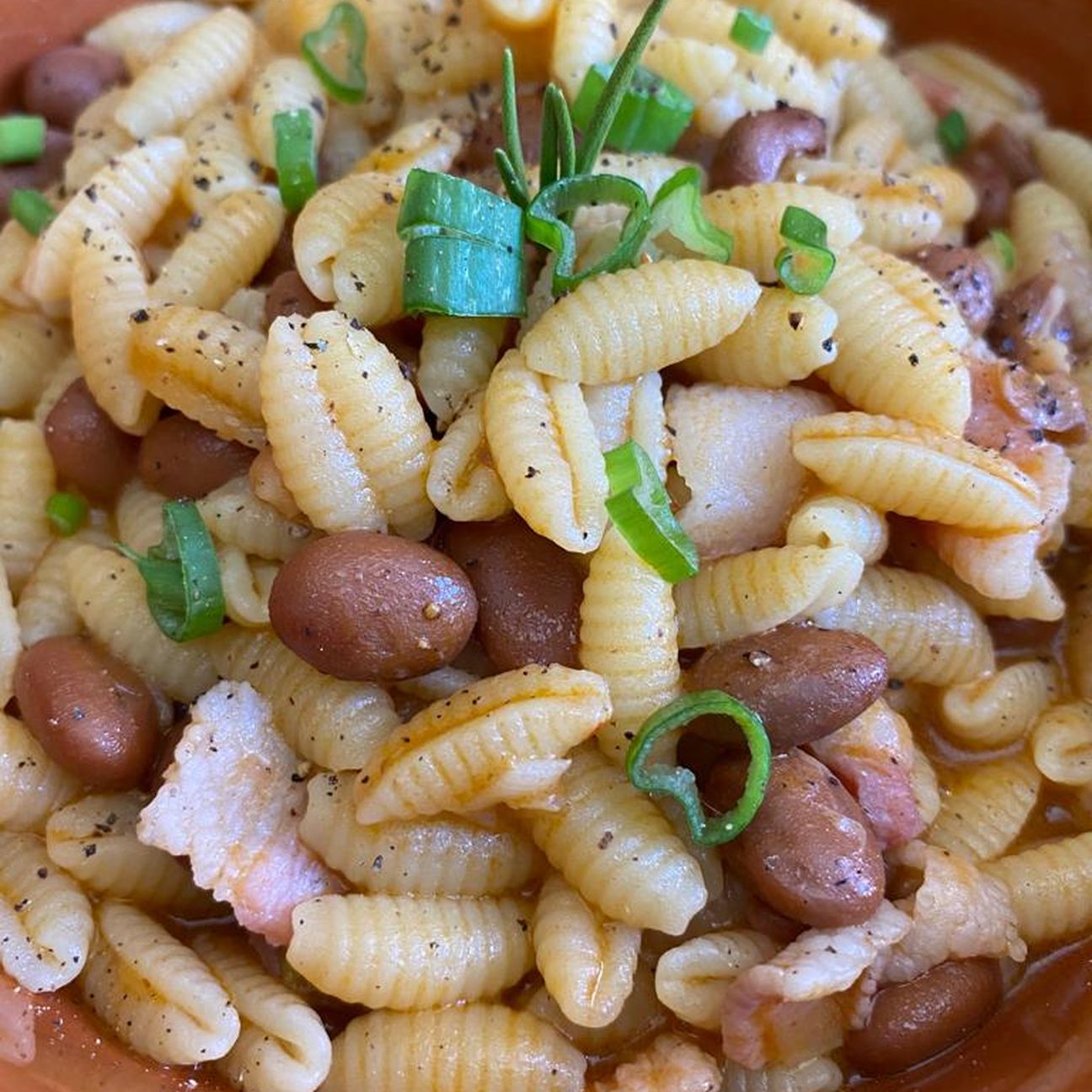 Gnocchetti rigati con fagioli&guanciale