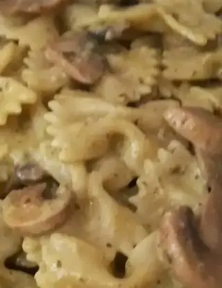 Ricetta Farfalle funghi e nduja di leonxgame78