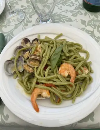 Ricetta Pasta al basilico e frutti di mare di alessiazamengo