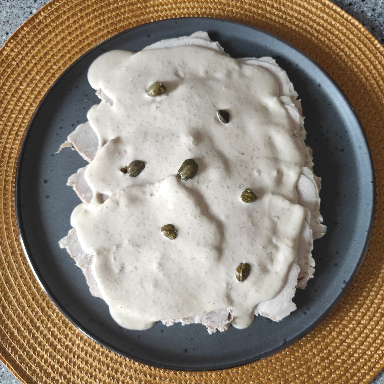 Vitello tonnato