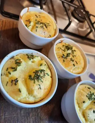 Ricetta Soufflé al gorgonzola ed erba cipollina di mattew