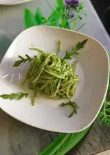Ricetta Spaghetti con pesto di rucola