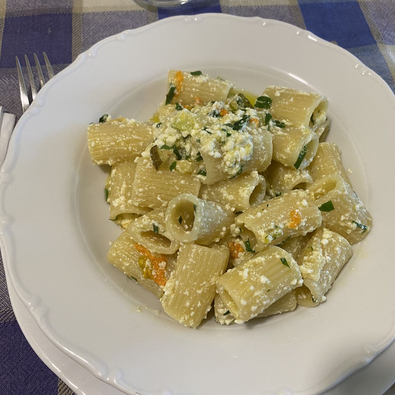 Pasta salmone e zucchine