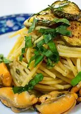 Ricetta Spaghettone alla Nerano con le Cozze