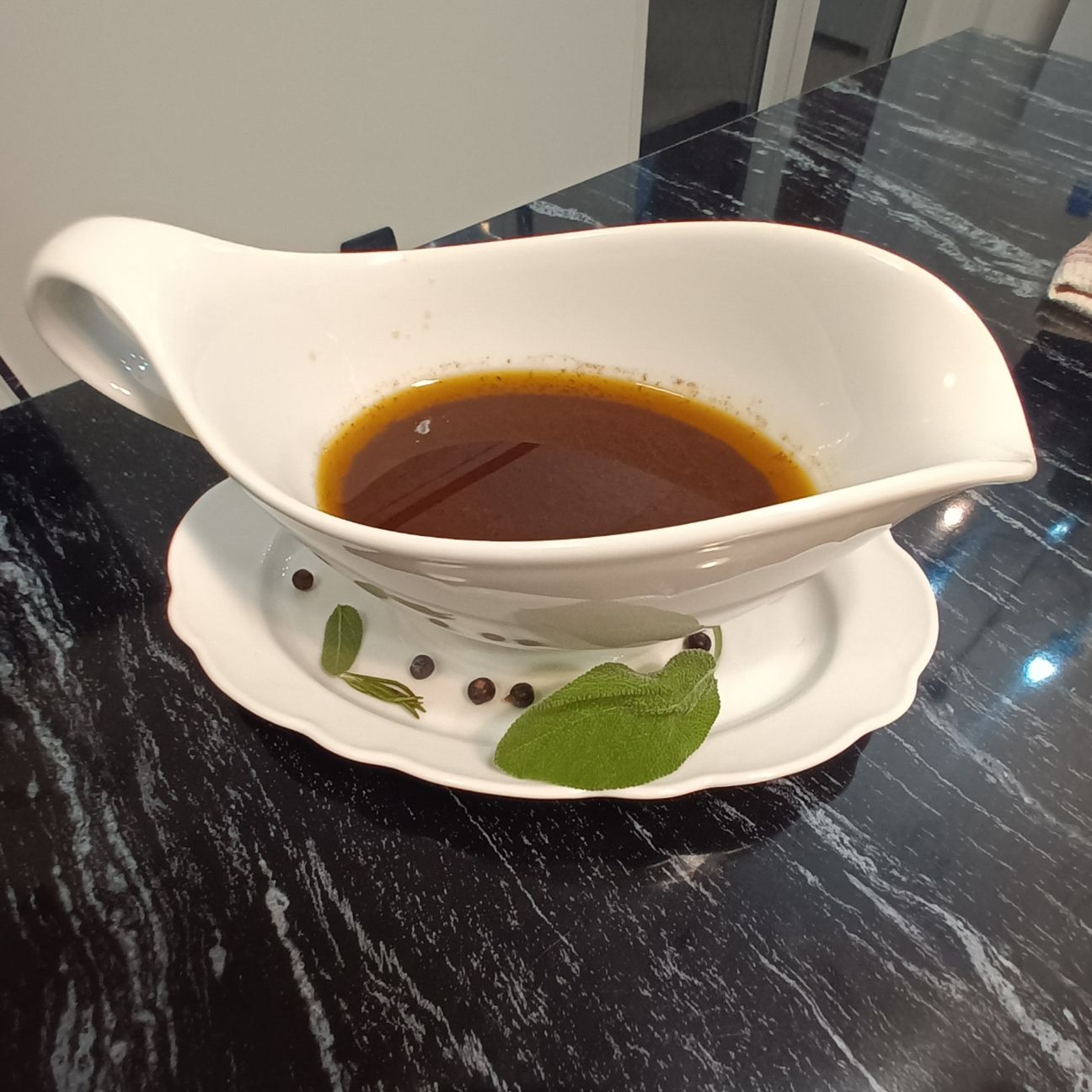 Salsa: Fondo bruno