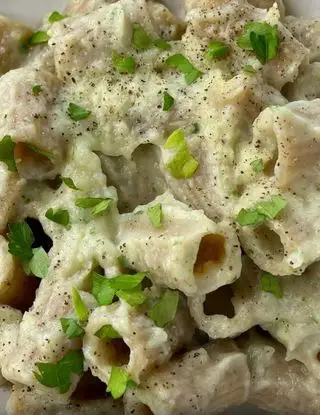Ricetta Mezze maniche intergali con crema di cavolfiore di vittoriacatanese