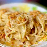 Ricetta Spaghettone Gentile aglio, olio e sgombro con pangrattato fritto al peperoncino
