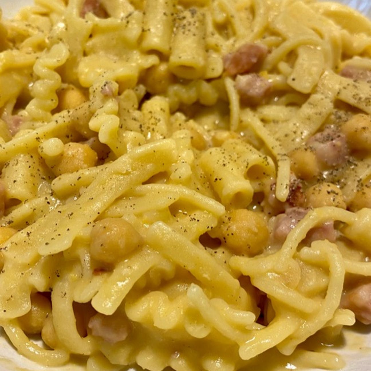 Cecetta: pasta ceci e pancetta!