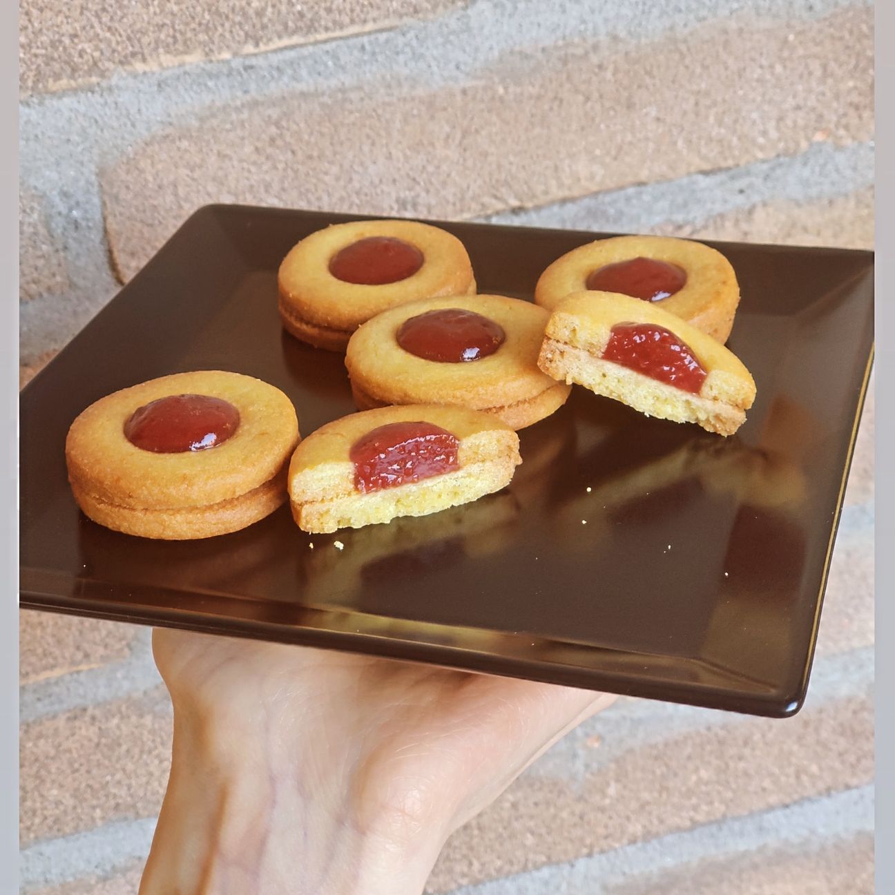 Biscotti Occhi di bue con confettura di ciliegie 🍒
