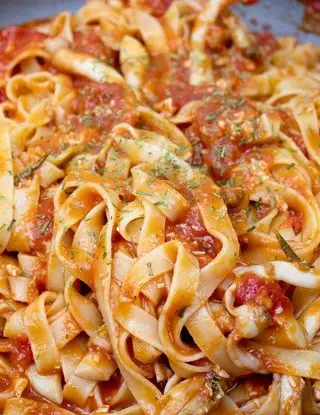 Ricetta Tagliatelle alla marinara di incucinacolnobile