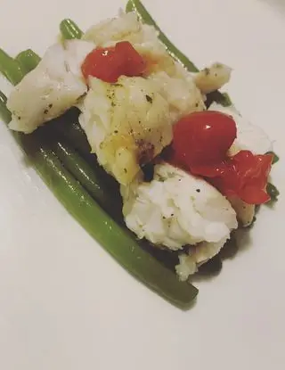 Ricetta Rana pescatrice 
Su letto di fagiolini di ziabinaincucina