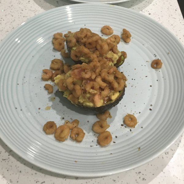 Avocado ripieno di gamberetti