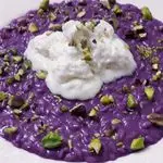 Ricetta Risotto “GLORIA”, cavolo viola, spuma di gorgonzola, pistacchio di Bronte