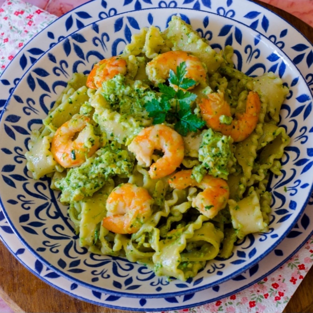 Reginette con mazzancolle e pesto di agrumi