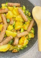 Ricetta Salsiccia patate e zucchine
