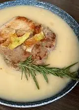 Ricetta Filetto di suino su vellutata di carne