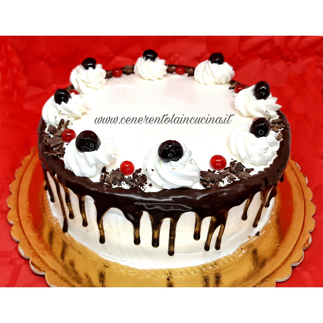 Drip cake foresta nera.