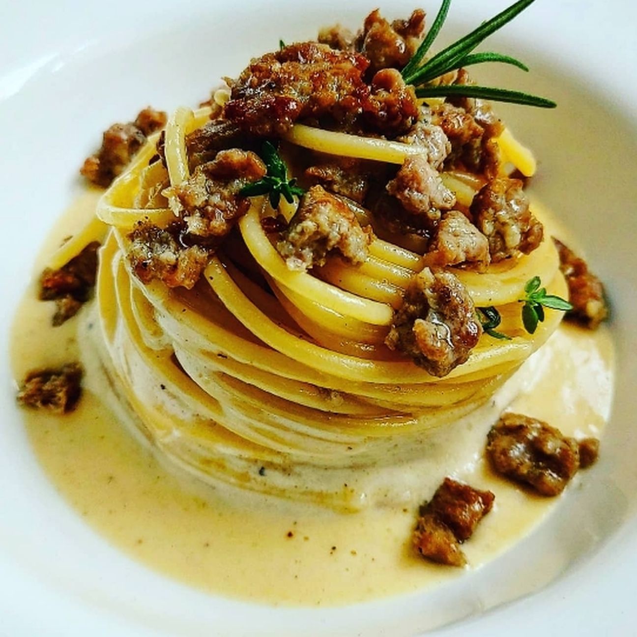 Spaghetti salsiccia e fonduta