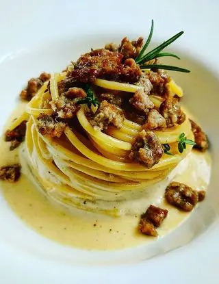 Ricetta Spaghetti salsiccia e fonduta di danielemartano