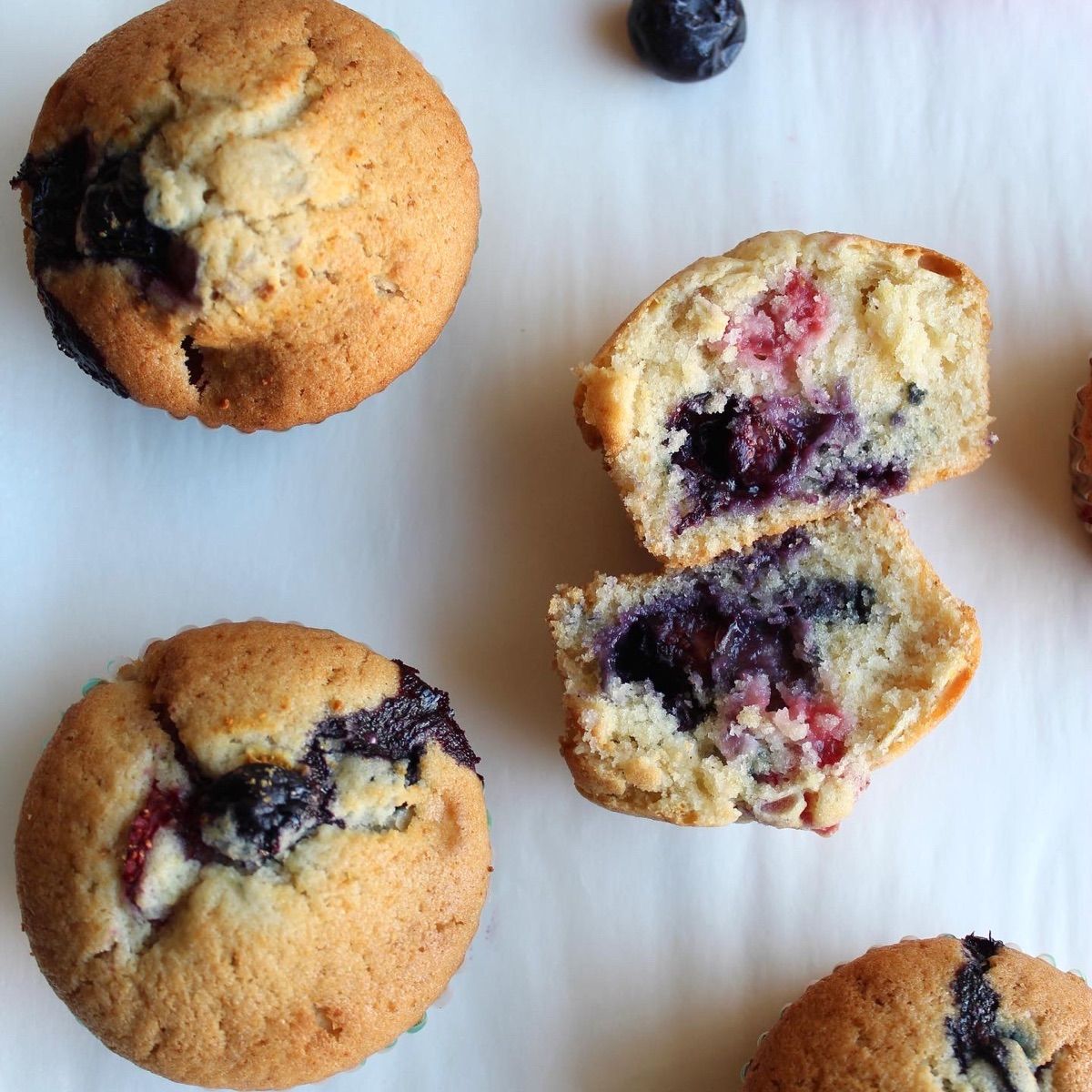 Muffin fragole e mirtilli