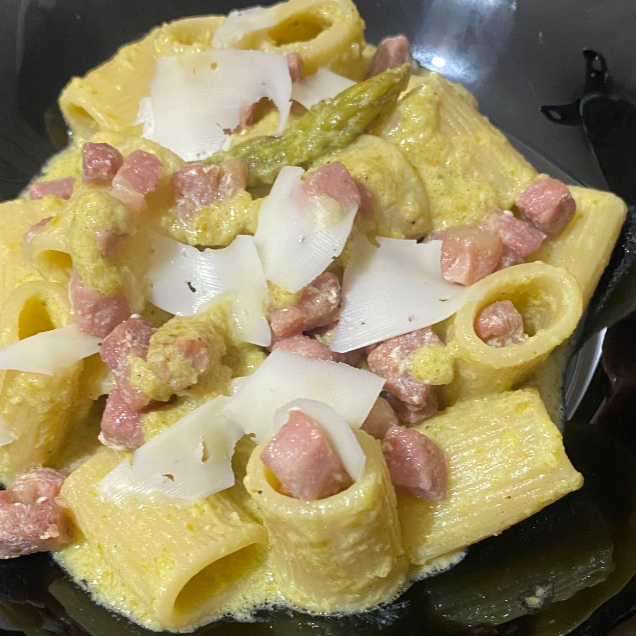 Mazze maniche asparagi e pancetta