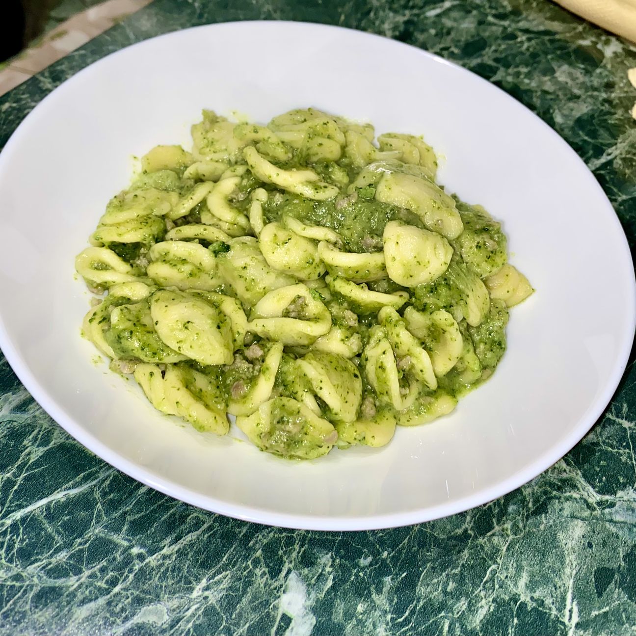 Orecchiette broccoli e salsiccia