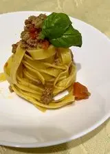Ricetta Tagliatelle pomodorini salsiccia e peperone
