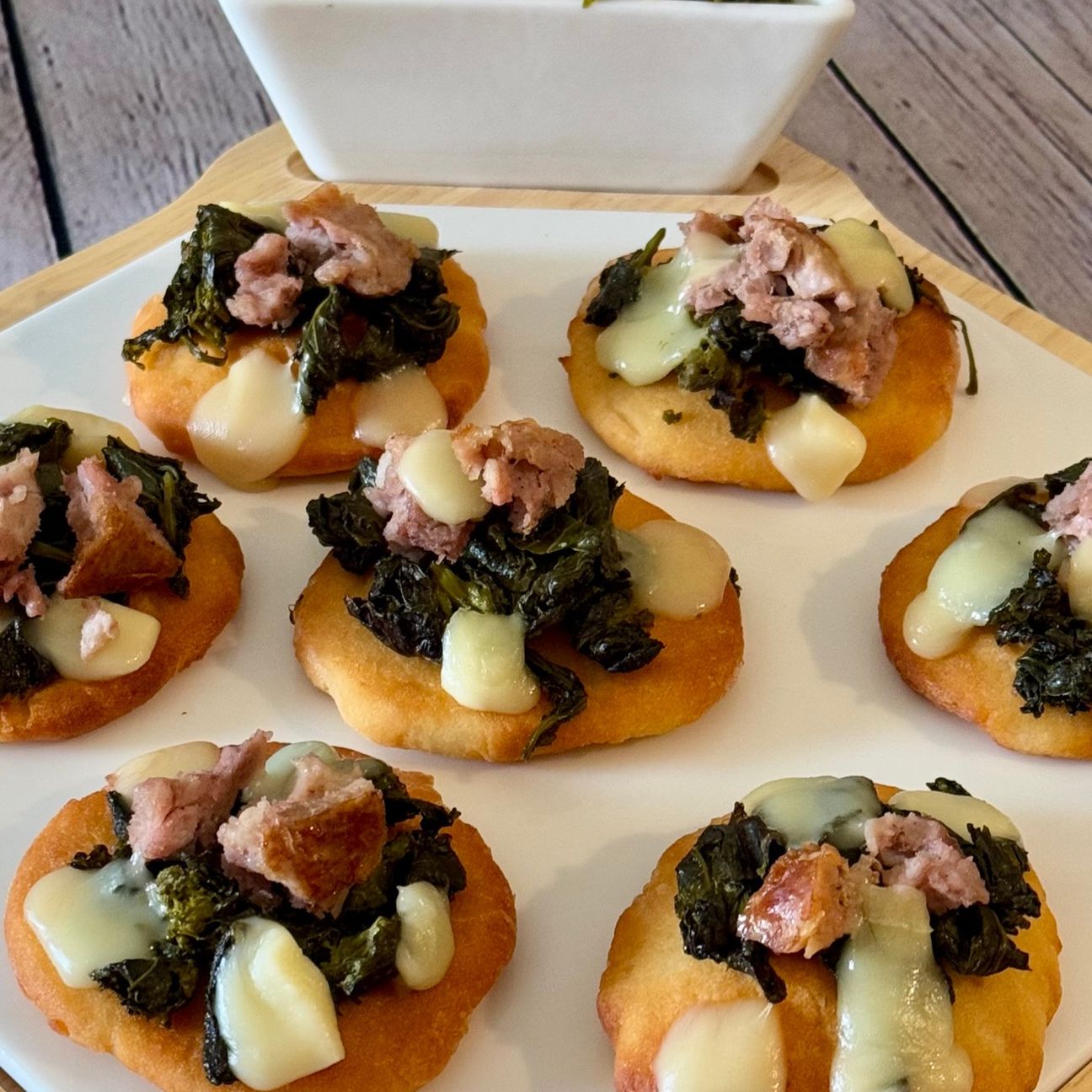 Pizzette di yogurt in friggitrice a aria