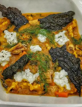 Ricetta Reginette zucca, cavolo nero, caprino e castagne di ilrestomangia