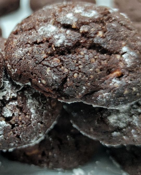 Biscotti cacao, pere e rum