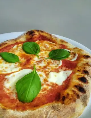 Ricetta Pizza con licoli cotta su pietra refrattaria di martalan94