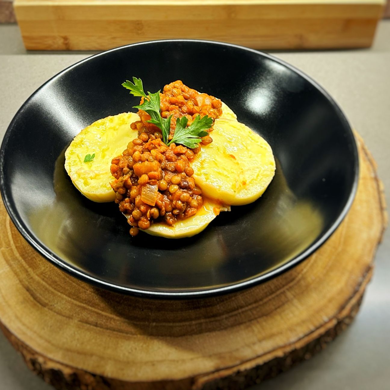 Gnocchi alla Romana con Ragù di Lenticchie