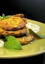 Ricetta Kolokithokeftedes - Frittelle di Zucchine e Formaggio Feta