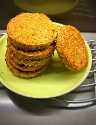 Ricetta Hamburger di Patate, Petto di Pollo e Salvia 🍔 di renacooking