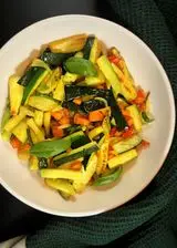 Ricetta Bastoncini di Zucchine e Carote Saltati in Padella